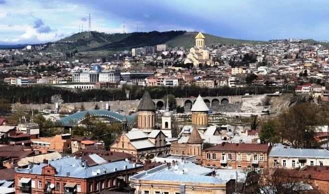“Tiflis İrəvana görə 21 milyon itirir”