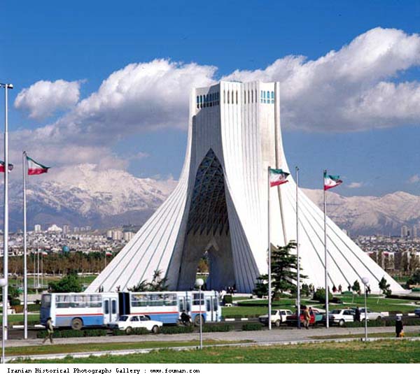 Tehran metrosu partladıldı? - Yeniləndi