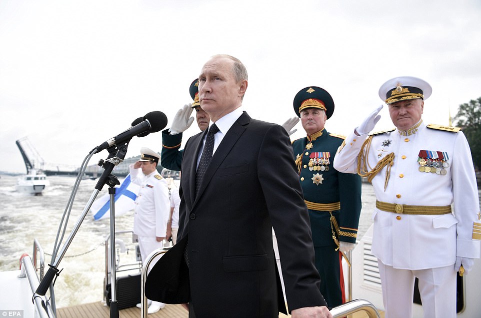 Putin savaşa hazırlaşır: Ehtiyat hərbçilər orduya çağırıldı