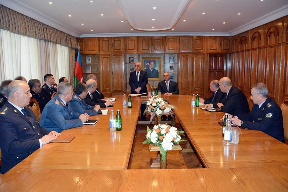 DGK sədri kollektivə təqdim olundu