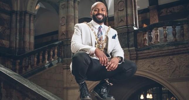 Former Somali refugee becomes youngest mayor of Sheffield