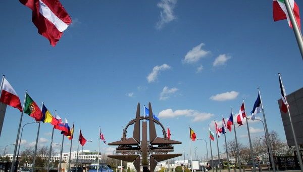 EU and NATO strengthen strategic cooperation