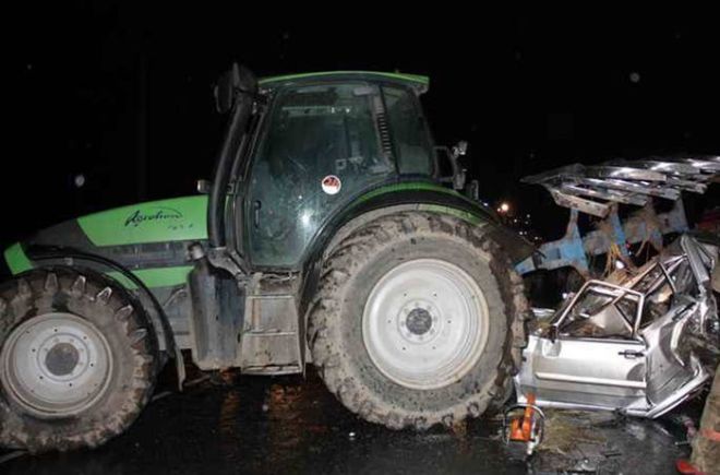 Qusarda traktor yandı: xəsarət alan var