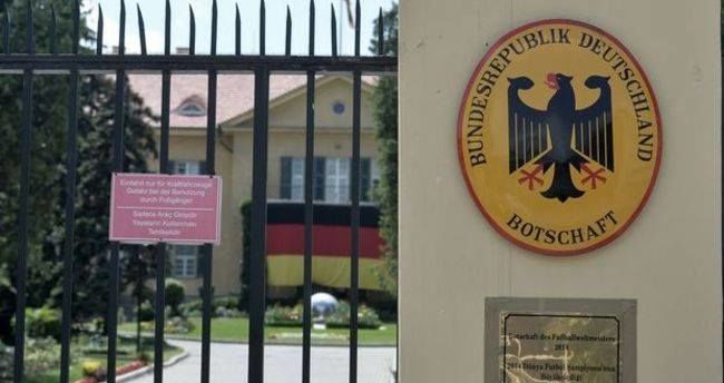 Германия закрывает российские консульства<span class="qirmizi"></span>
