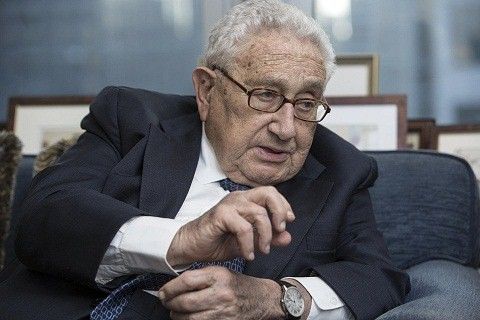 Kissinger: Ukraine cannot be made a member of NATO!