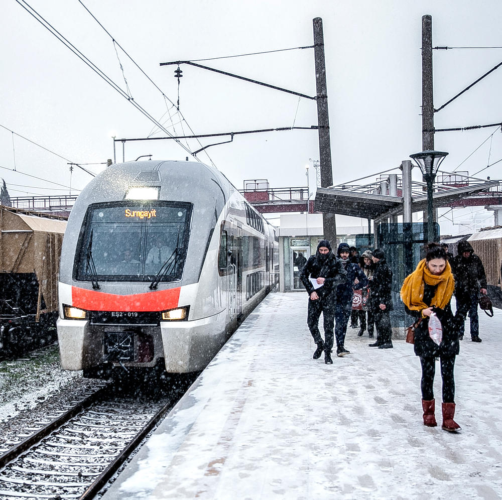 Dəmir yolu nəqliyyatı ilə sərnişindaşımada kəskin artım