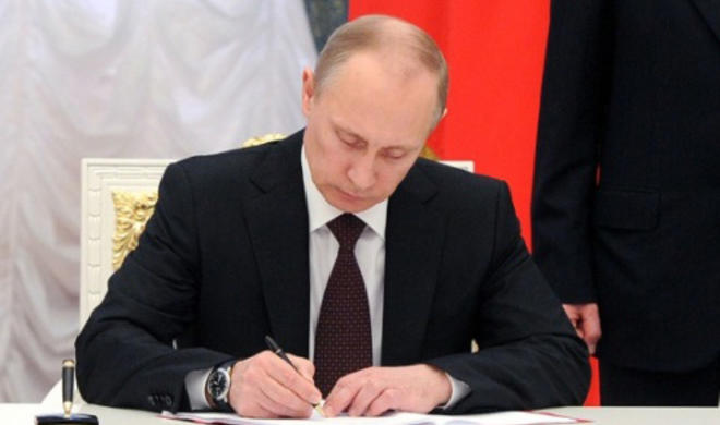 Putin postsovet ölkələrinə müdaxilə üçün fərman imzaladı