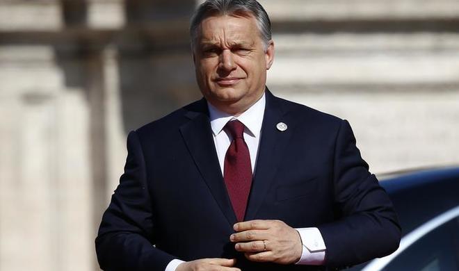 Orban was met with protests in Tbilisi -