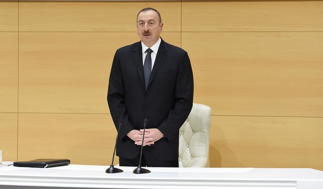 Ilham Aliyev holds one-on-one meeting with  Klaus Iohannis