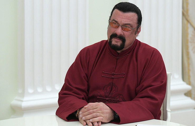 steven-seagal-to-get-free-land-in-russia-s-far-east