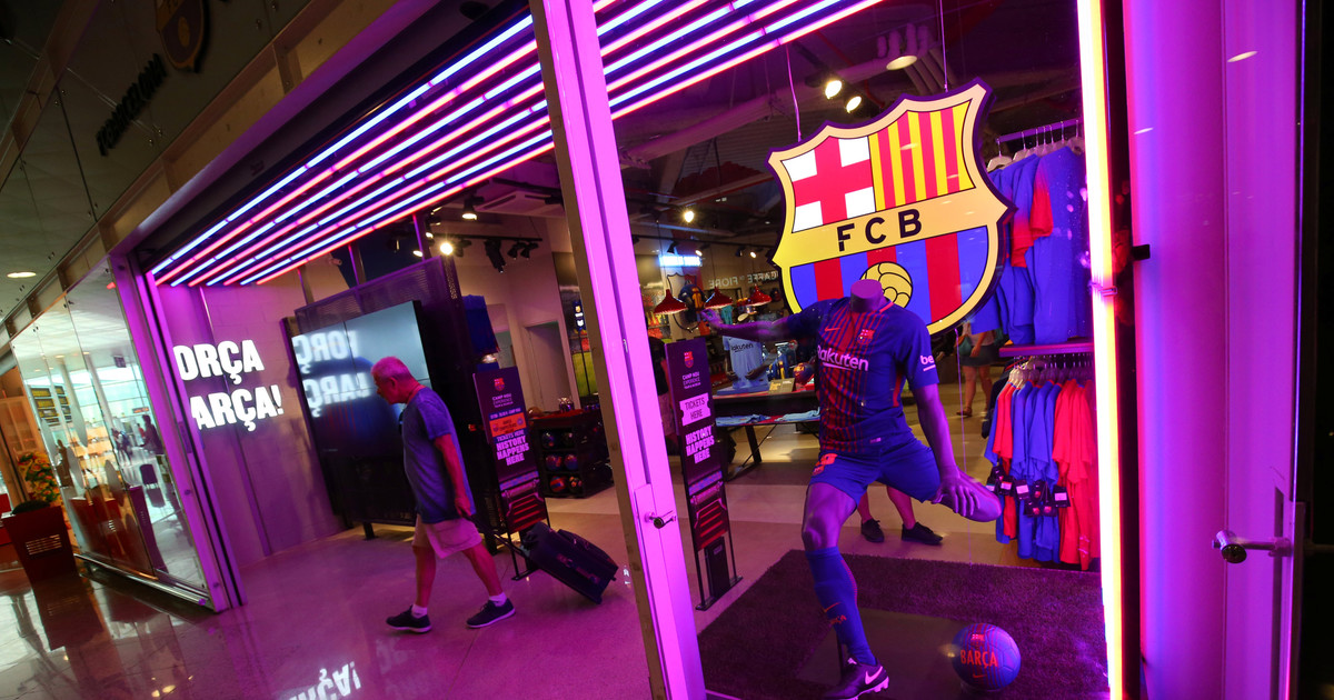 Barca Liga match postponed after club doctor dies