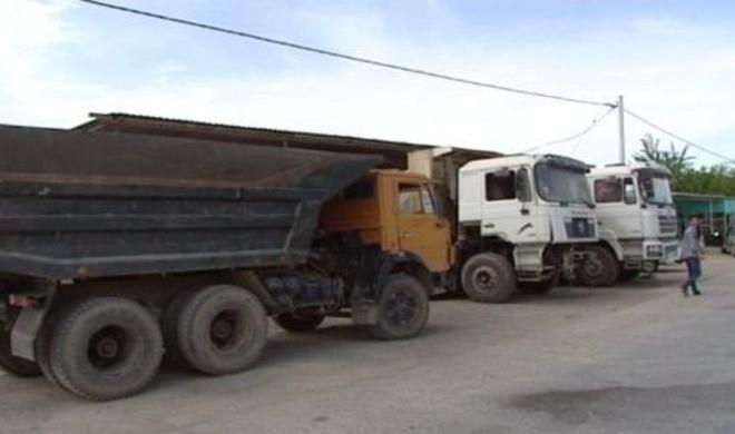 ششمین روز اعتصاب کامیون‌داران - فشار بر رانندگان معترض