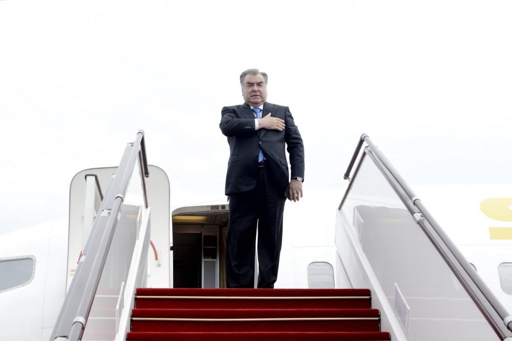 The president of Tajikistan arrived in Baku