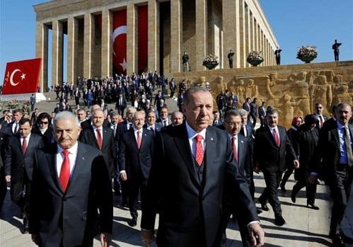 Erdogan visited the  Anitkabir -