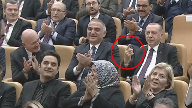 Ərdoğan istədi, o yenidən oxudu - Video