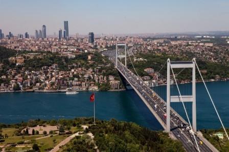İstanbul körpüsü bayrağımızın rəngləri ilə işıqlandırılacaq