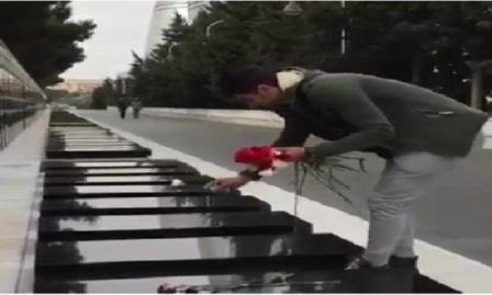 Lerikdən piyada Şəhidlər xiyabanına gəldi - Foto