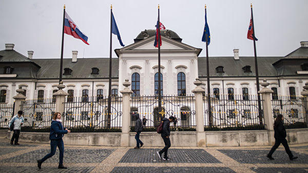 Slovakiya parlamenti Fitsoya görə təcili toplanır