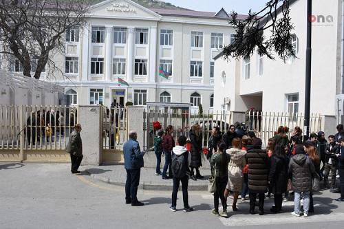 Bakıda 6 məktəb təmirlə bağlı köçürüldü