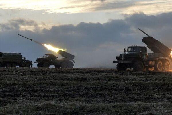Rus ordusu Ukraynanı “gizlənib” vurur – Video