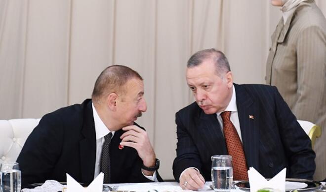 Ильхам Алиев позвонил Реджепу Тайипу Эрдогану