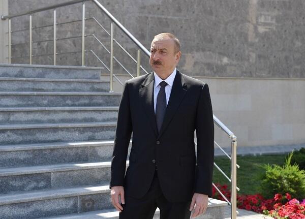 Ильхам Алиев отправился в Исмаиллы