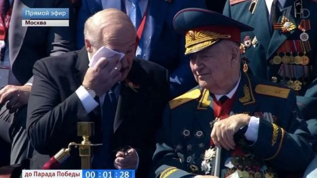 Lukaşenko Moskvanı niyə dərhal tərk etdi – Şok detal
