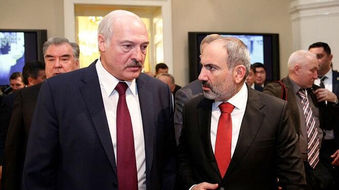 Lukashenko congratulates Khachatryan, not Pashinyan