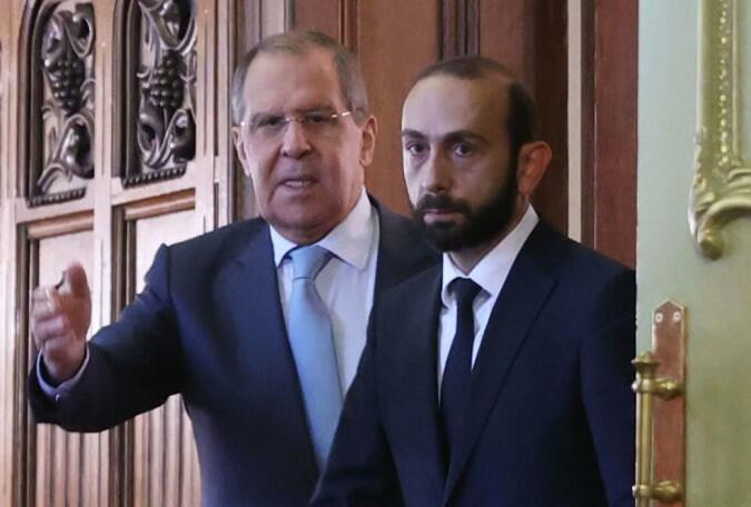 Lavrov to Mirzoyan: Agreements must be implemented