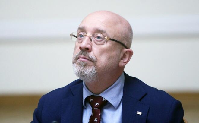 Reznikov Ostinlə danışdı: Ukraynanın müdafiəsi...