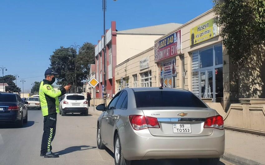 Bakıda piyada səkisi parklanma üçün zəbt edildi