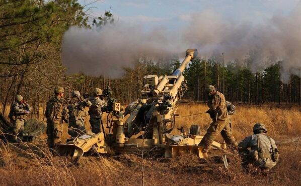 Ukrayna artilleriya qüvvələrini bu istiqamətə çəkir - Maroçko