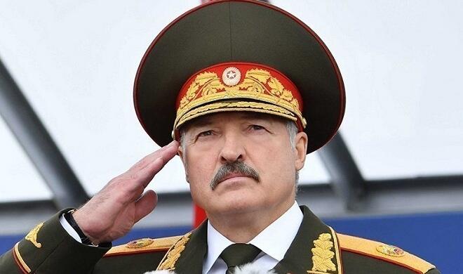 Лукашенко ждет приказа штурмовать - Жданов