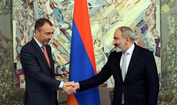 Pashinyan met with Klaar: Delimitation of borders