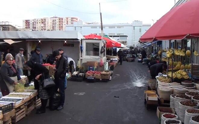 "8-ci kilometr bazarı"nda yanğın - Video