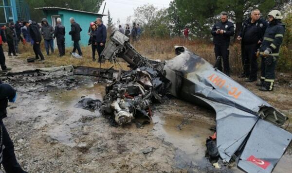 A military training plane crashed in Konya