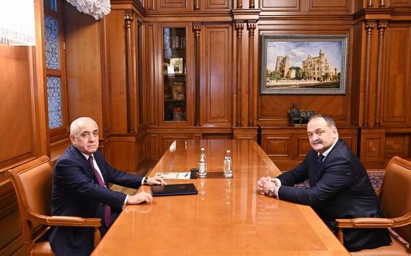 Али Асадов встретился с главой Дагестана