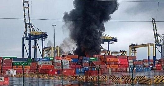 Explosions are heard in the port of Turkiye
