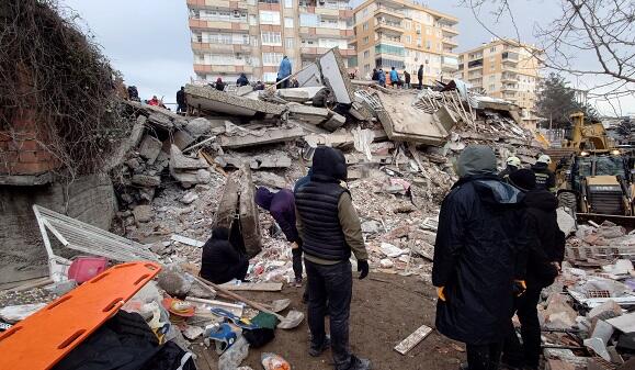 Death toll in Turkiye from earthquakes reaches 12,873