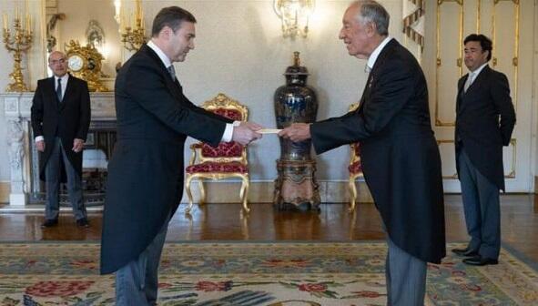 The Portuguese president received our ambassador -