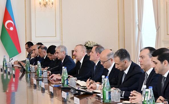 Президенты на важном заседании в Баку - Фото