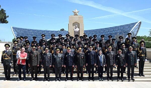 The delegation of the MoD visited Hazi Aslanov's monument -