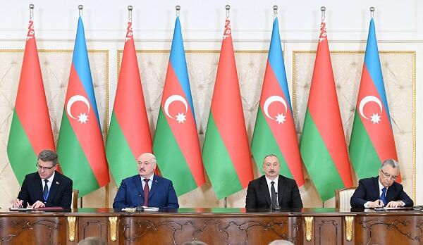 3 города Азербайджана и Беларуси стали побратимами