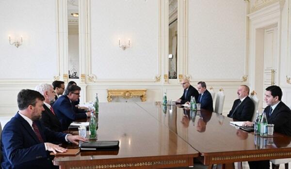 رئیس جمهور آذربایجان جیمز اوبراین را به حضور پذیرفت