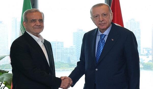 Erdogan met with Pezeshkian in New York