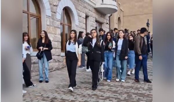 Qarabağ Universitetində ilk dərs günü - Video