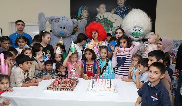 Fond uşaq evlərinin sakinləri üçün şənlik təşkil etdi - Foto