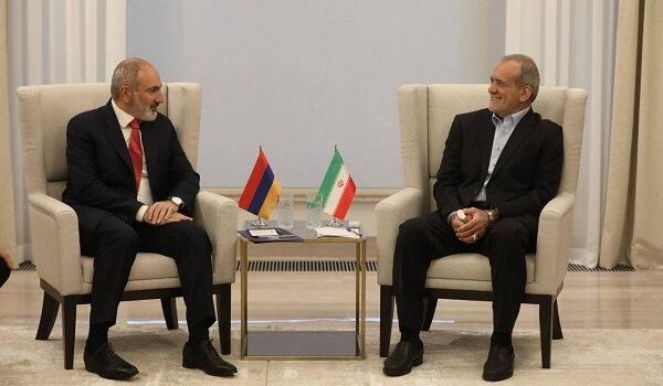 Iran's President meets Armenian PM