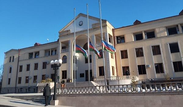 Xankəndi, Xocalı və Ağdərədə bayraqlar yarıya endirildi