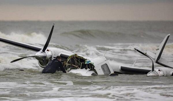 Plane crashes off Caribbean Island in Honduras, killing 12